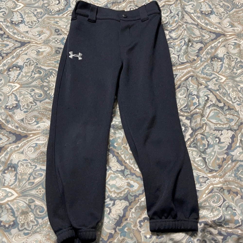 Under Armour black baseball pants